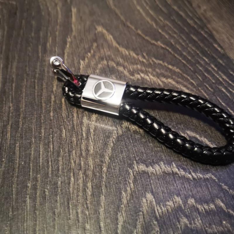 КОЖЕН КЛЮЧОДЪРЖАТЕЛ MERCEDES ЧЕРЕН
